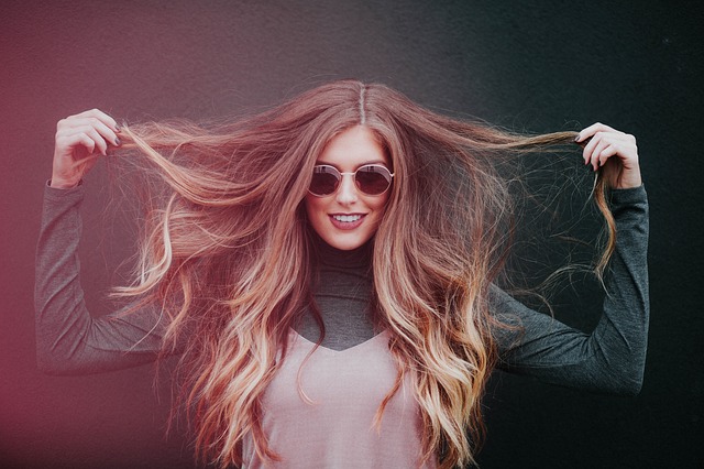 10 2018 woman-with-all-the-hair